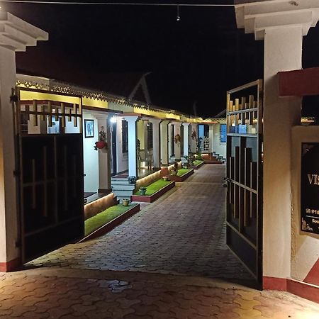 Viswamurti Resorts Chalsa Bagian luar foto