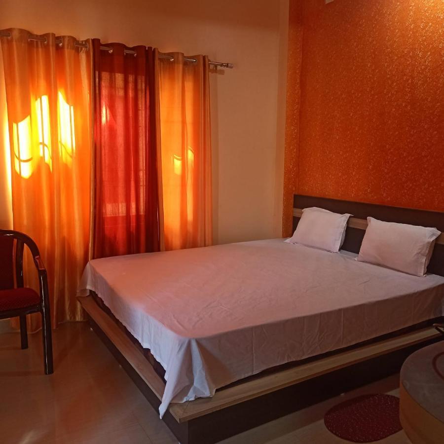 Viswamurti Resorts Chalsa Bagian luar foto