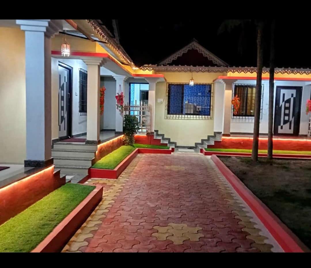 Viswamurti Resorts Chalsa Bagian luar foto